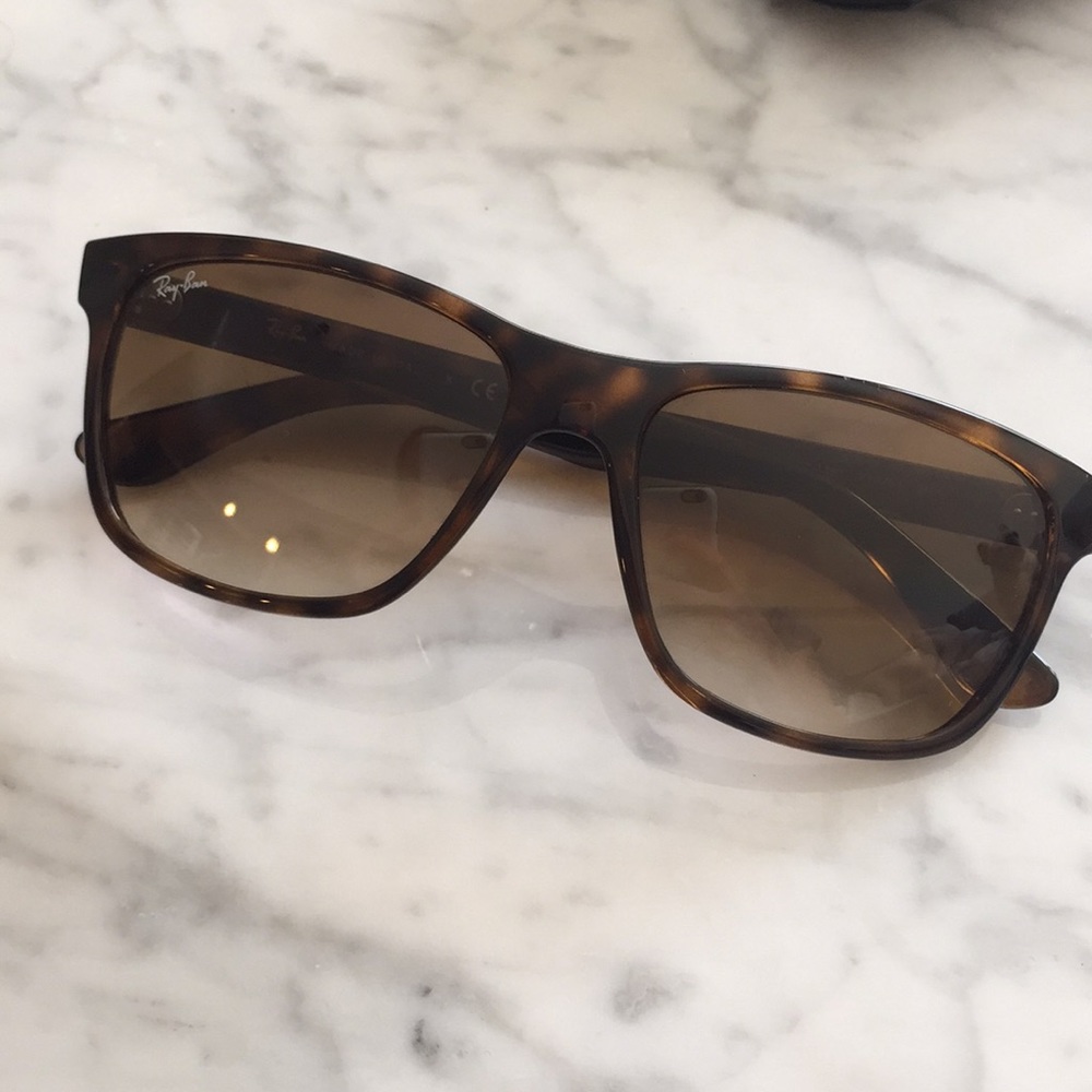Ray-Ban Sunglasses